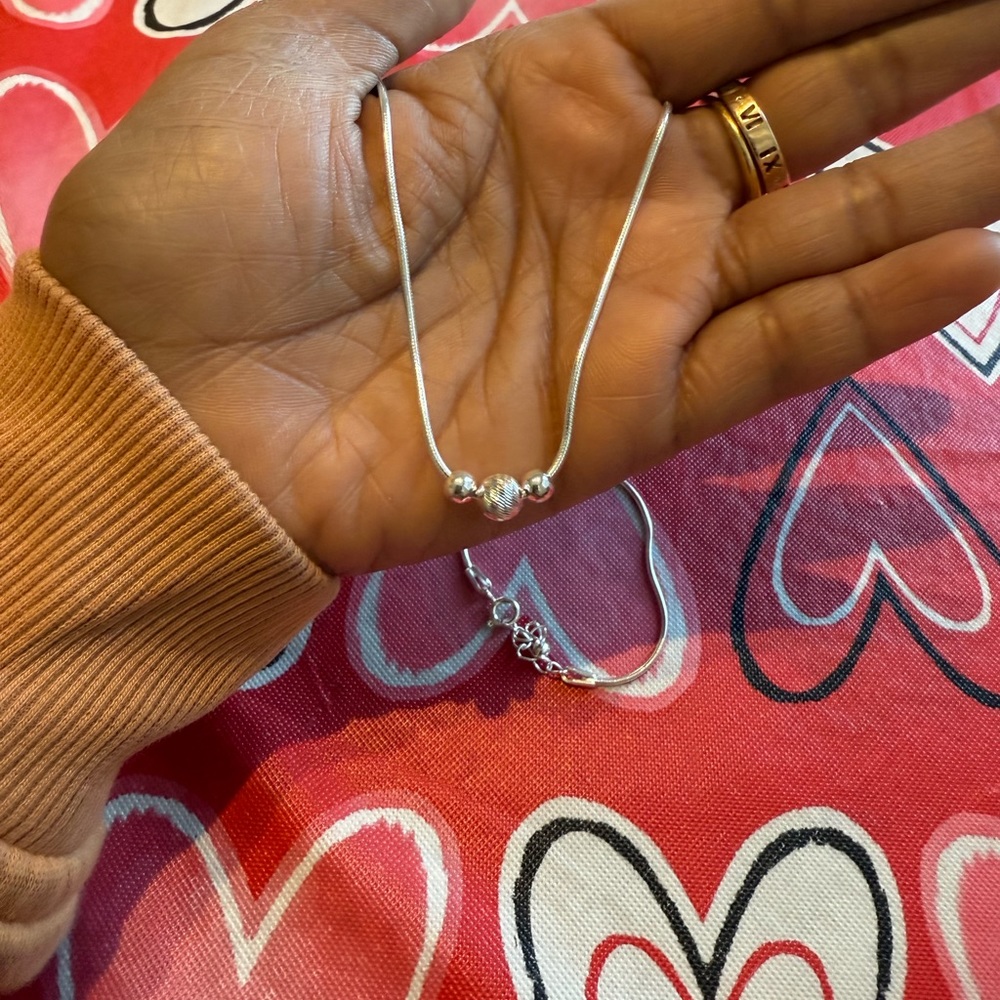 Solid Sterling Silver .925 ball necklace - Picture 8 of 9
